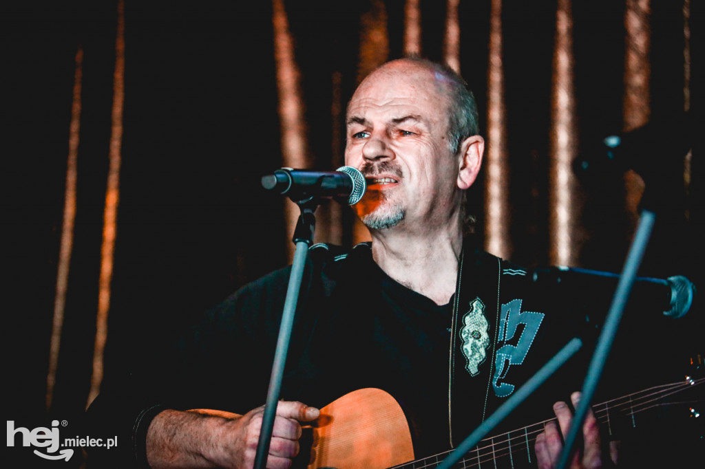 Trzecia Zmiana - koncert w Iskierce