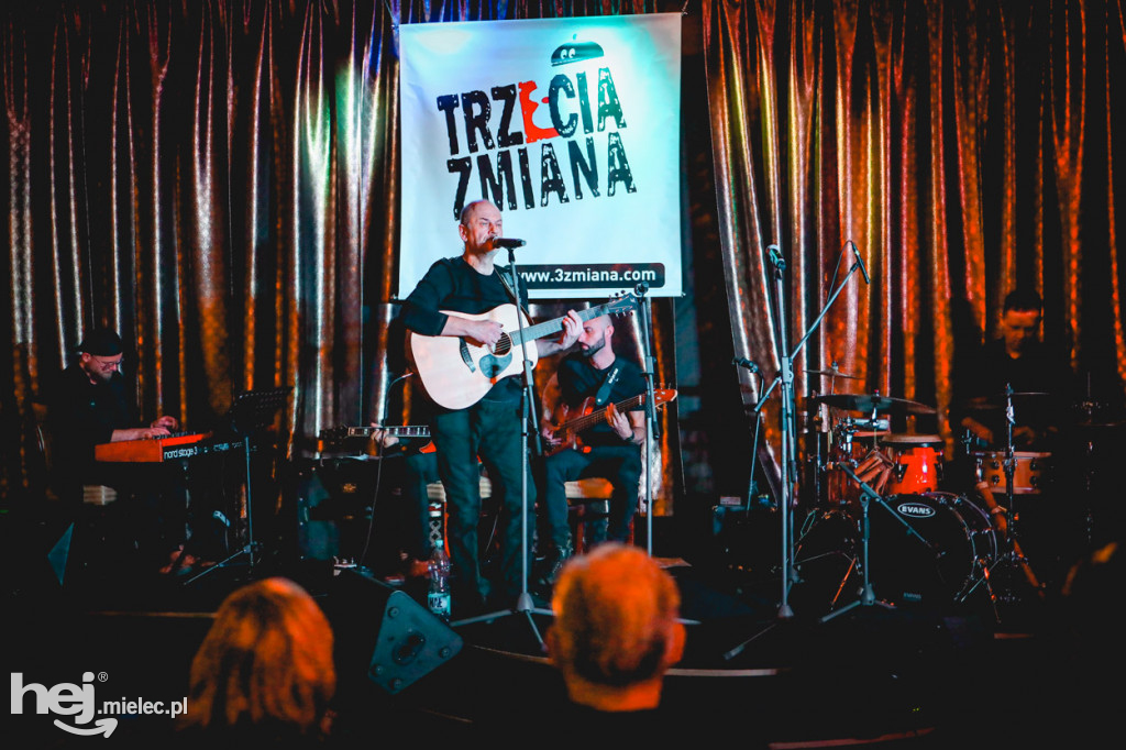 Trzecia Zmiana - koncert w Iskierce