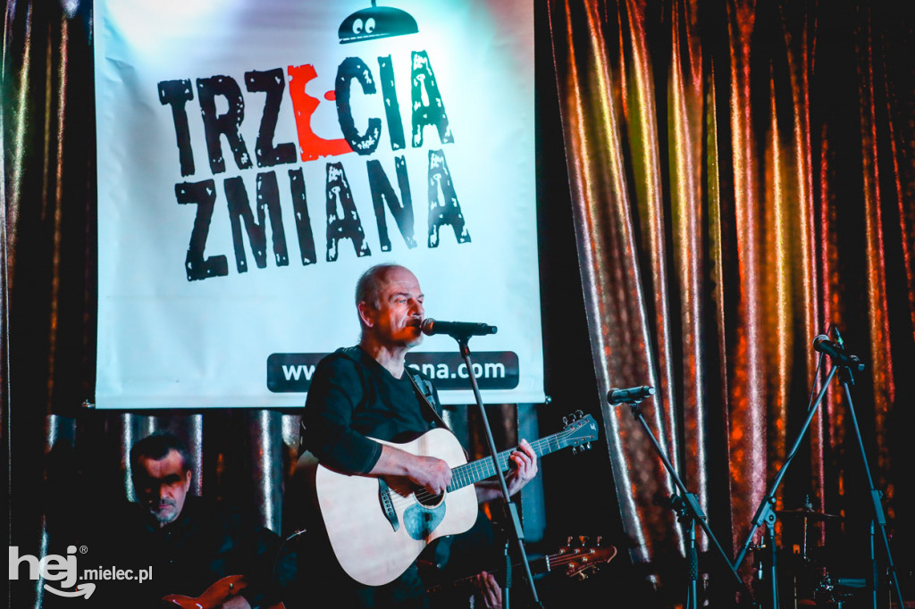 Trzecia Zmiana - koncert w Iskierce