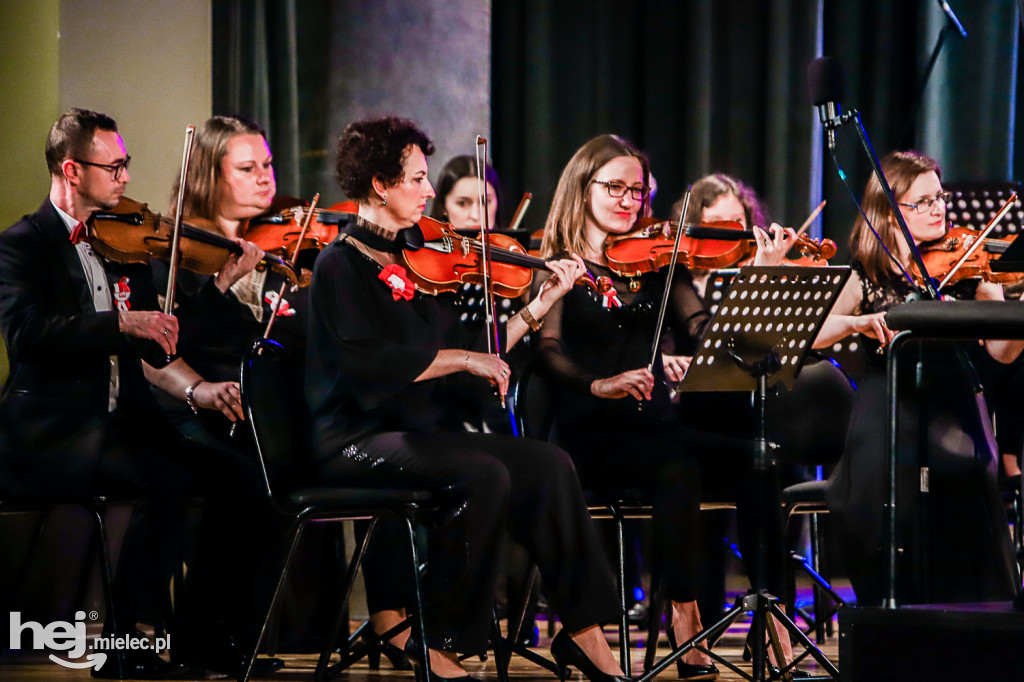 Niepodległościowy koncert Mieleckiej Orkiestry Symfonicznej