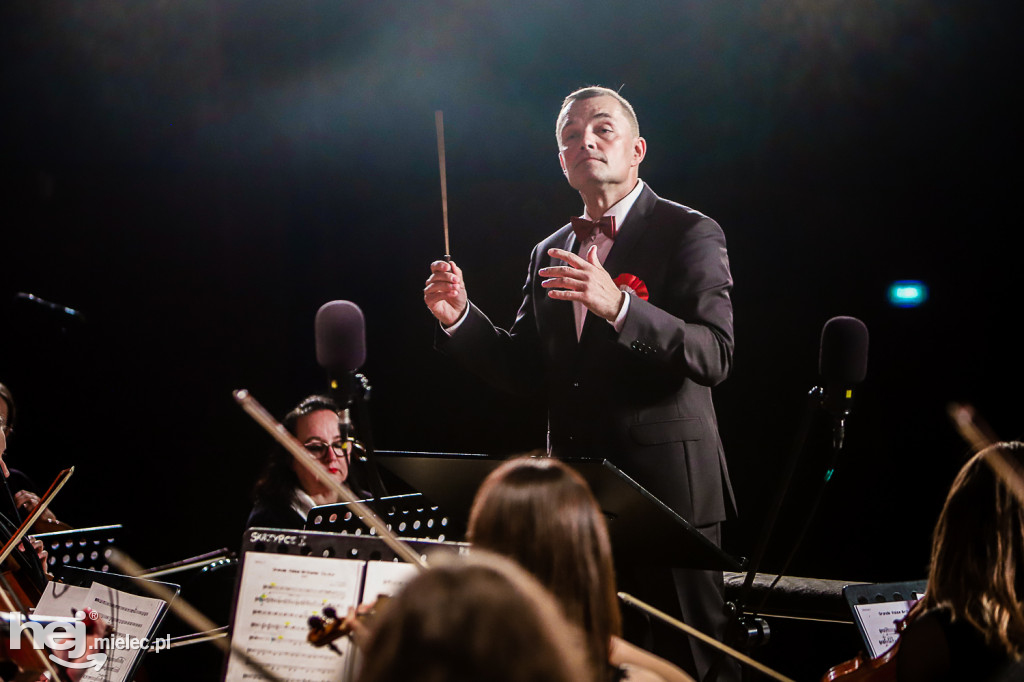 Niepodległościowy koncert Mieleckiej Orkiestry Symfonicznej