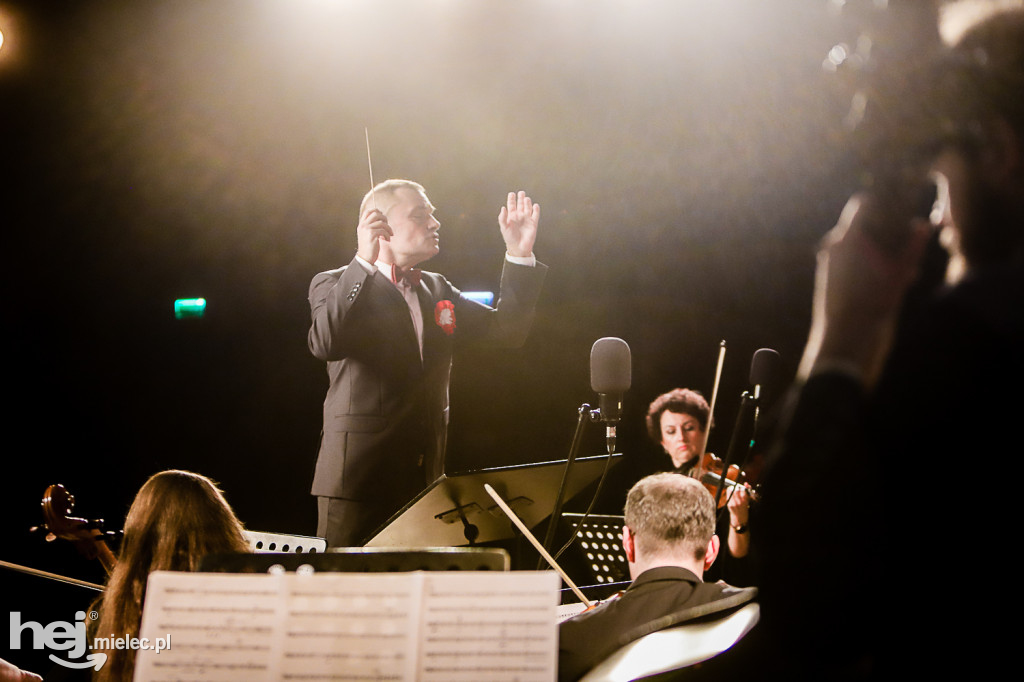 Niepodległościowy koncert Mieleckiej Orkiestry Symfonicznej