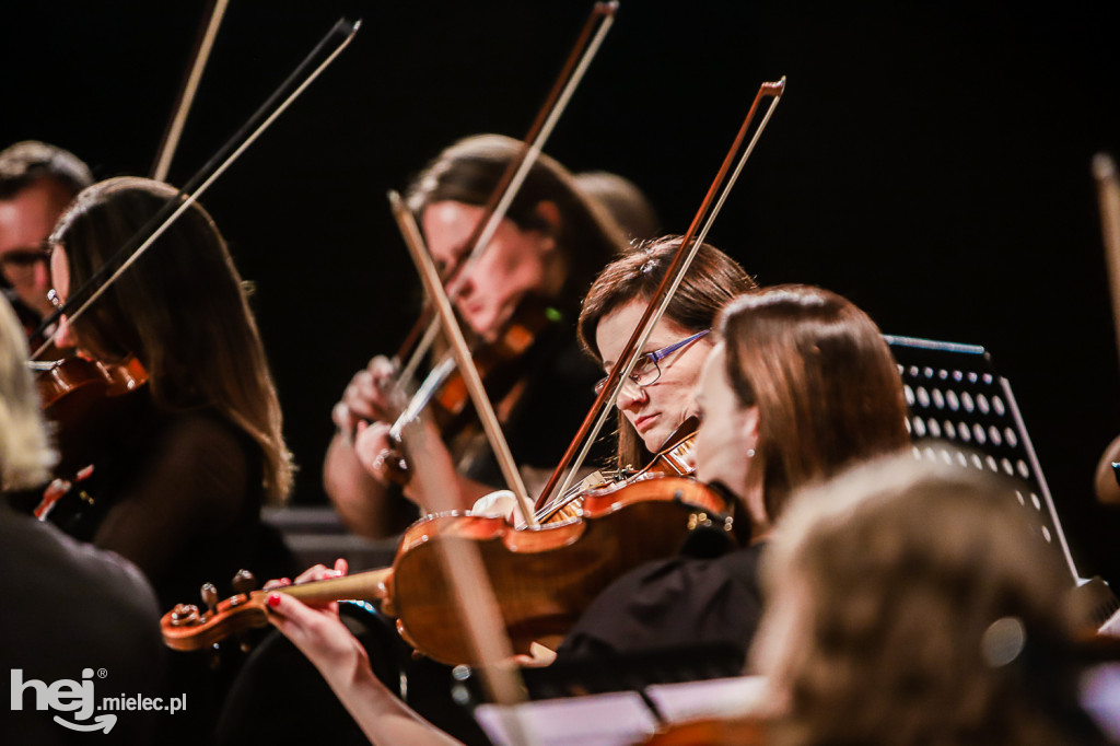 Niepodległościowy koncert Mieleckiej Orkiestry Symfonicznej