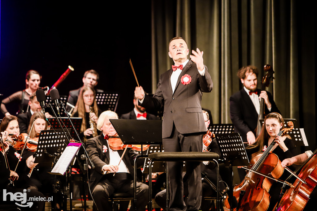 Niepodległościowy koncert Mieleckiej Orkiestry Symfonicznej