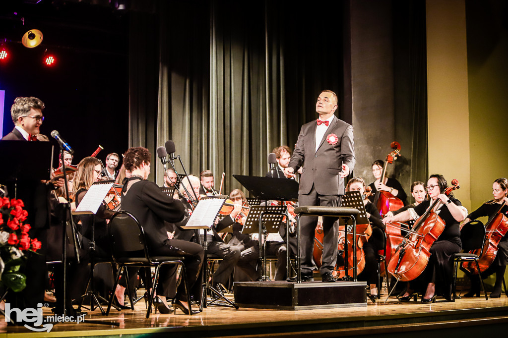 Niepodległościowy koncert Mieleckiej Orkiestry Symfonicznej