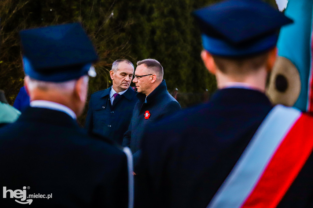 Świętowali niepodległość w miejscu urodzenia Łukasiewicza