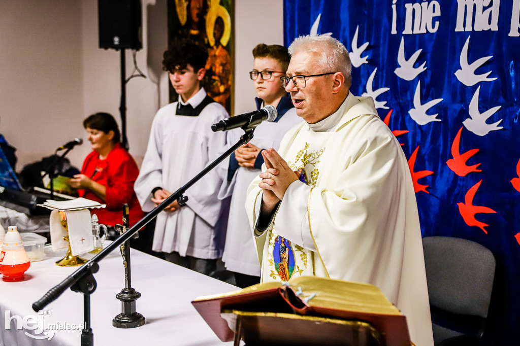 Świętowali niepodległość w miejscu urodzenia Łukasiewicza