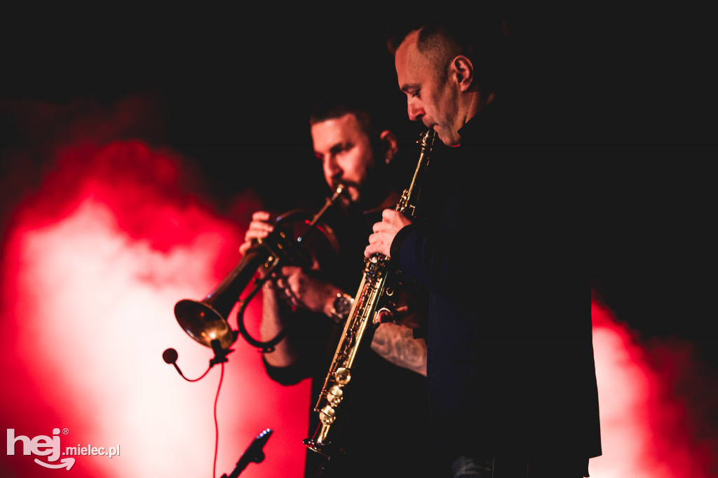Koncert Andrzeja Krzywego i Macieja Miecznikowskiego