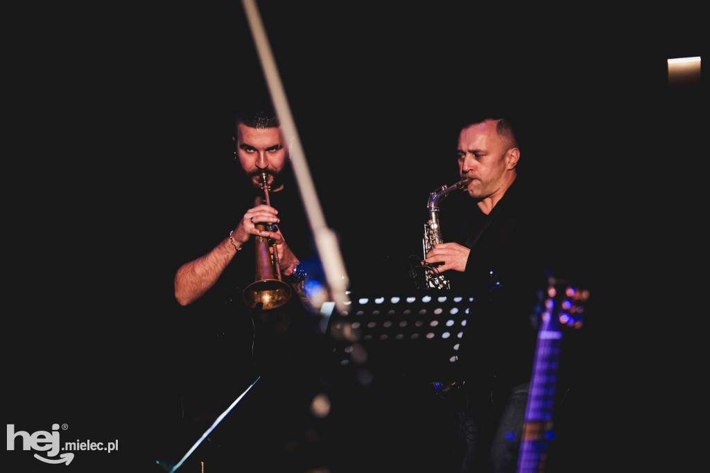 Koncert Andrzeja Krzywego i Macieja Miecznikowskiego