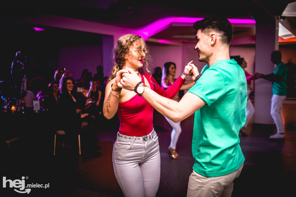 Latino Party vol. 11