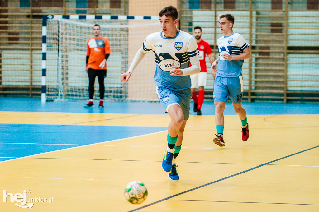 KF STAL MIELEC – WISŁA OPATOWIEC