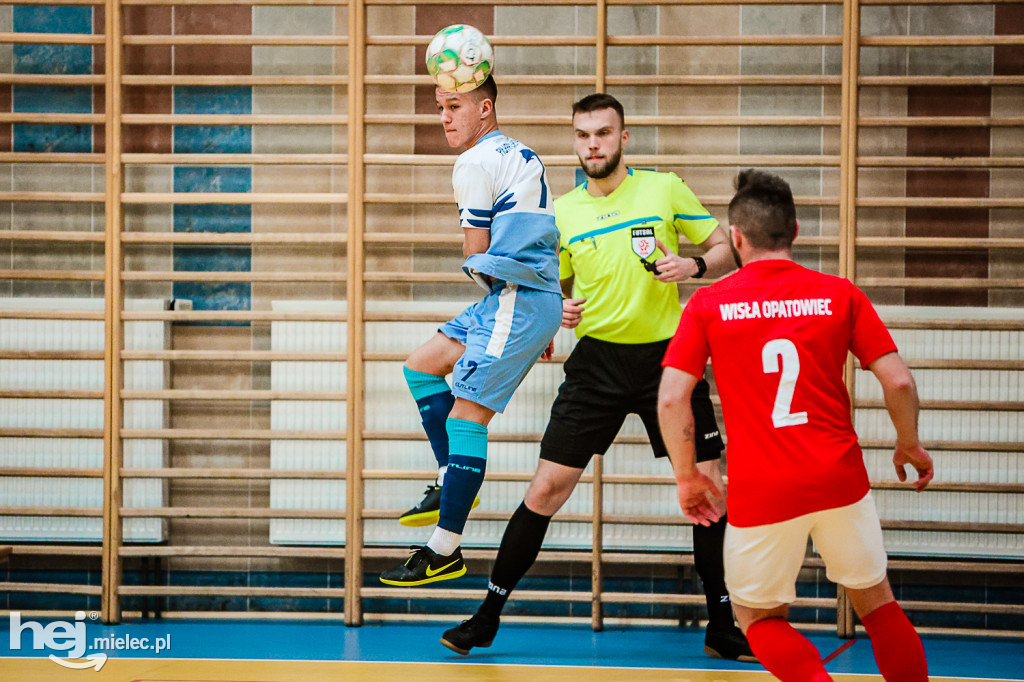 KF STAL MIELEC – WISŁA OPATOWIEC