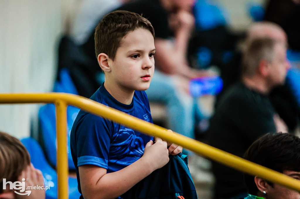 KF STAL MIELEC – WISŁA OPATOWIEC
