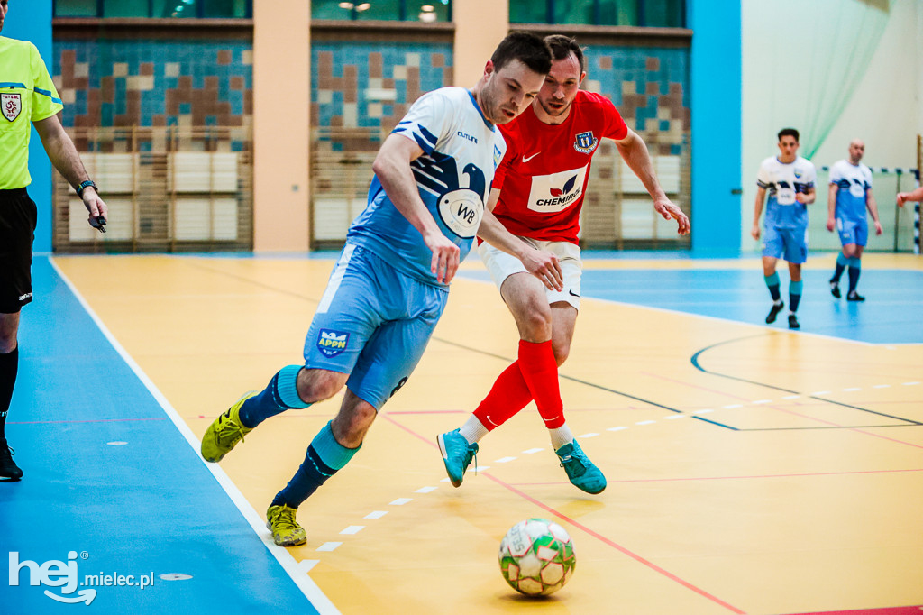 KF STAL MIELEC – WISŁA OPATOWIEC