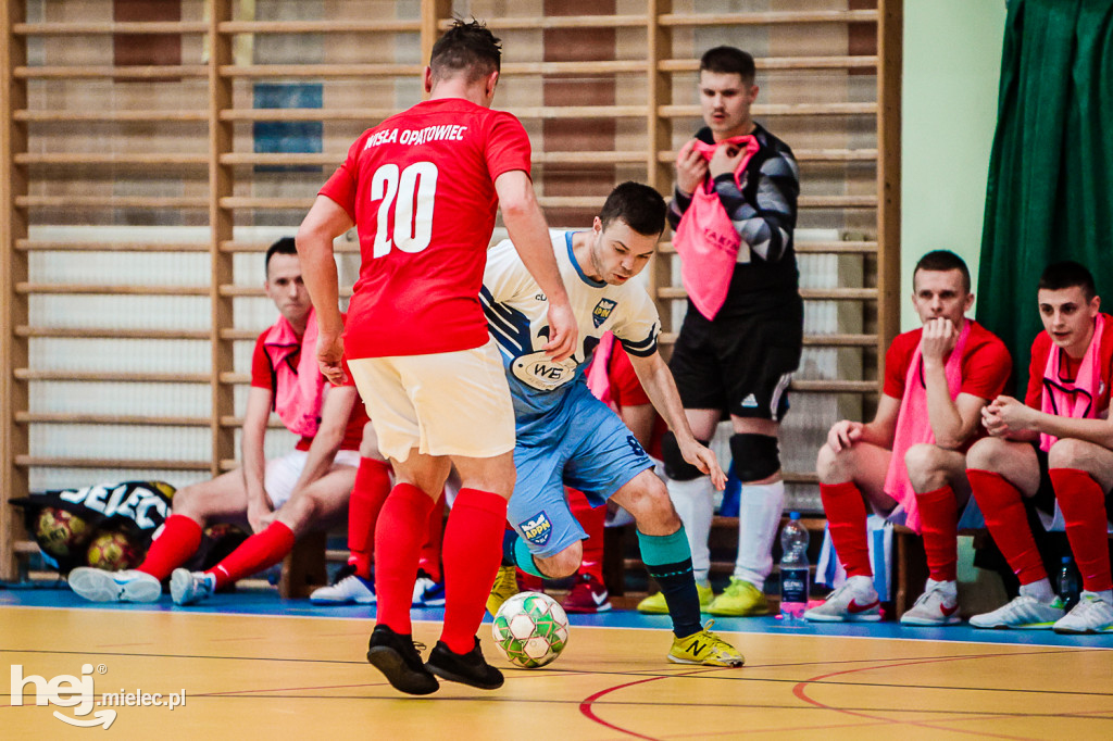 KF STAL MIELEC – WISŁA OPATOWIEC