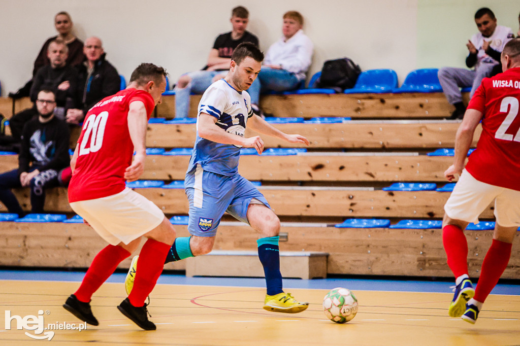 KF STAL MIELEC – WISŁA OPATOWIEC
