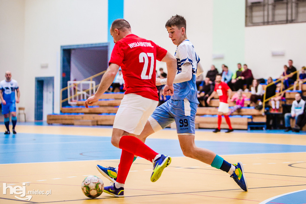KF STAL MIELEC – WISŁA OPATOWIEC