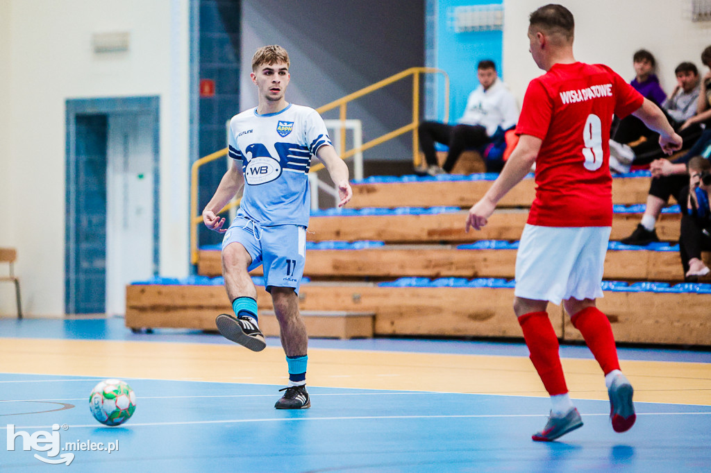 KF STAL MIELEC – WISŁA OPATOWIEC
