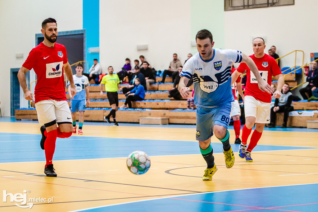 KF STAL MIELEC – WISŁA OPATOWIEC