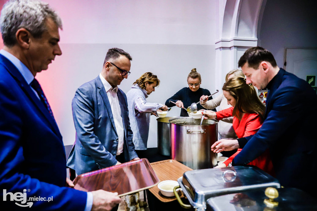 Miejska Wigilia dla samotnych i potrzebujących