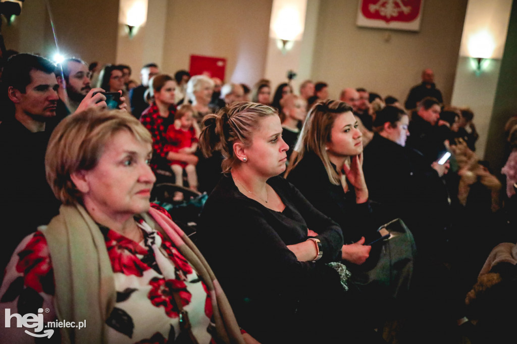 Grupa wokalna Kameleon zaśpiewała kolędy