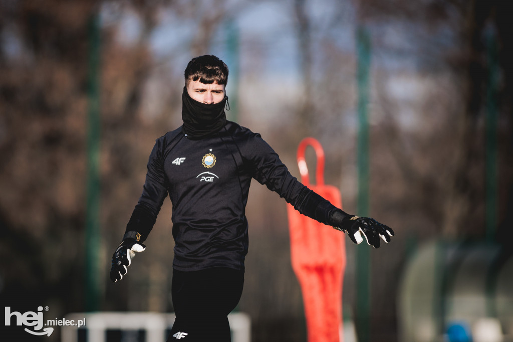 PGE FKS Stal Mielec wróciła do treningów