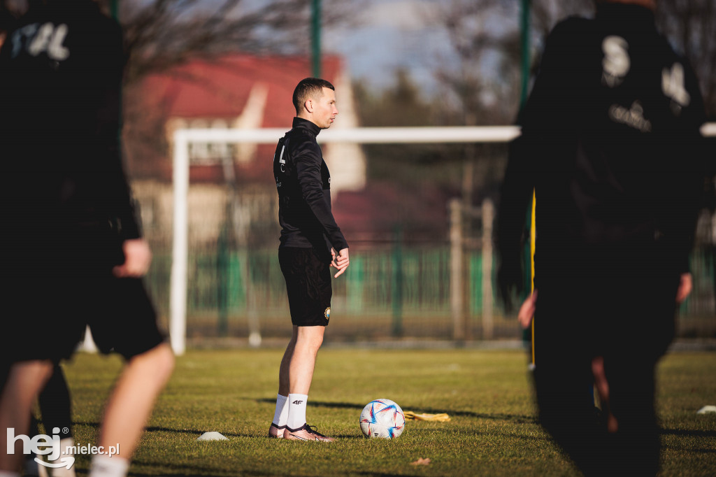 PGE FKS Stal Mielec wróciła do treningów