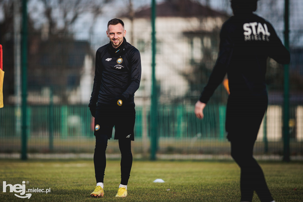 PGE FKS Stal Mielec wróciła do treningów