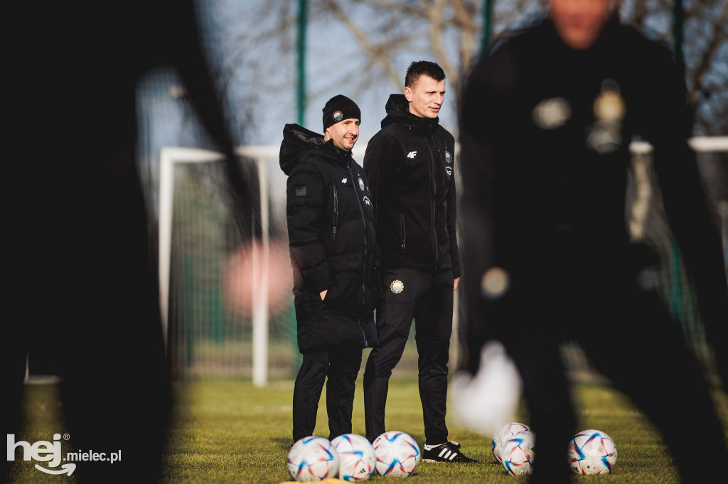 PGE FKS Stal Mielec wróciła do treningów