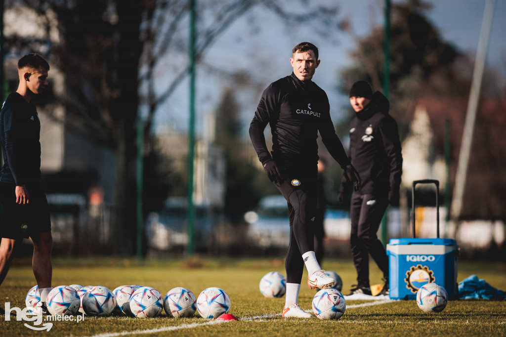 PGE FKS Stal Mielec wróciła do treningów