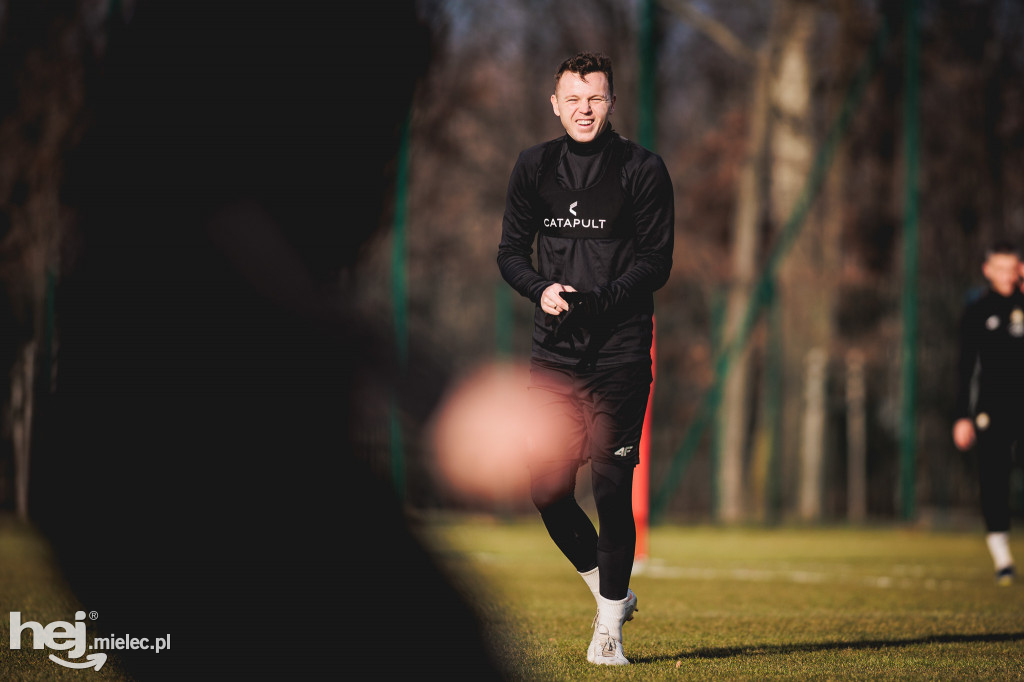 PGE FKS Stal Mielec wróciła do treningów