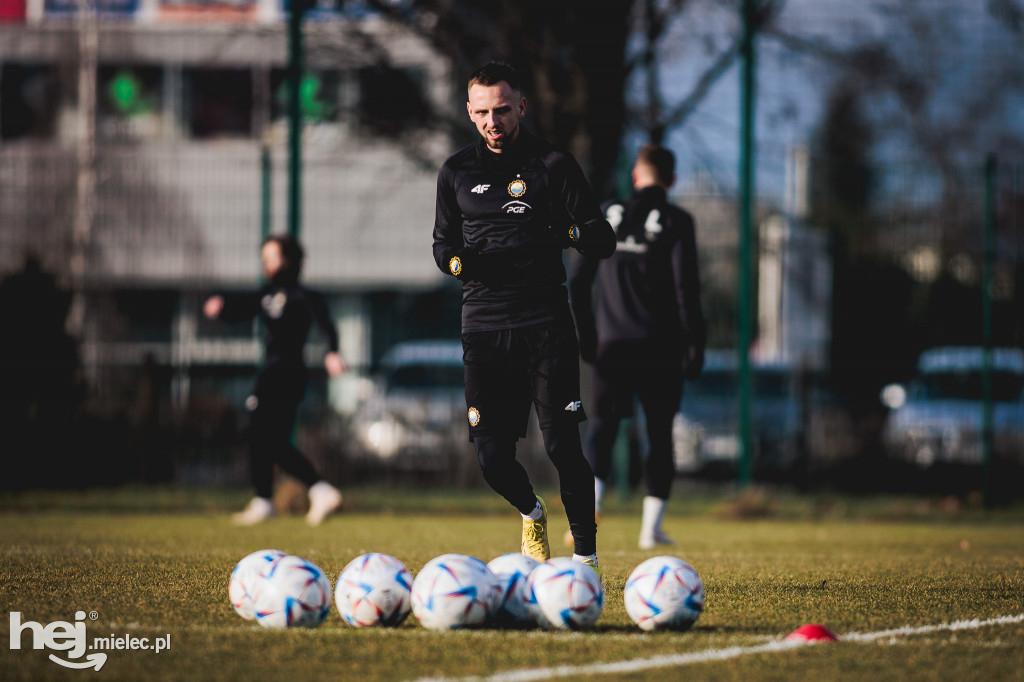 PGE FKS Stal Mielec wróciła do treningów