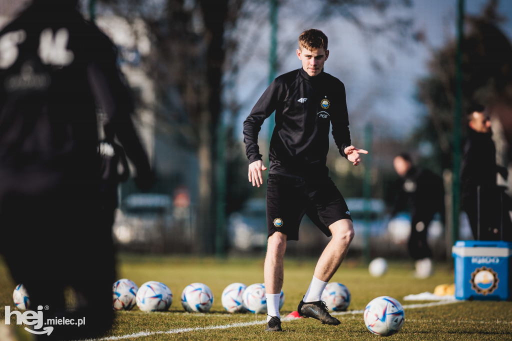 PGE FKS Stal Mielec wróciła do treningów