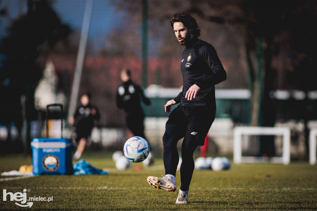 PGE FKS Stal Mielec wróciła do treningów