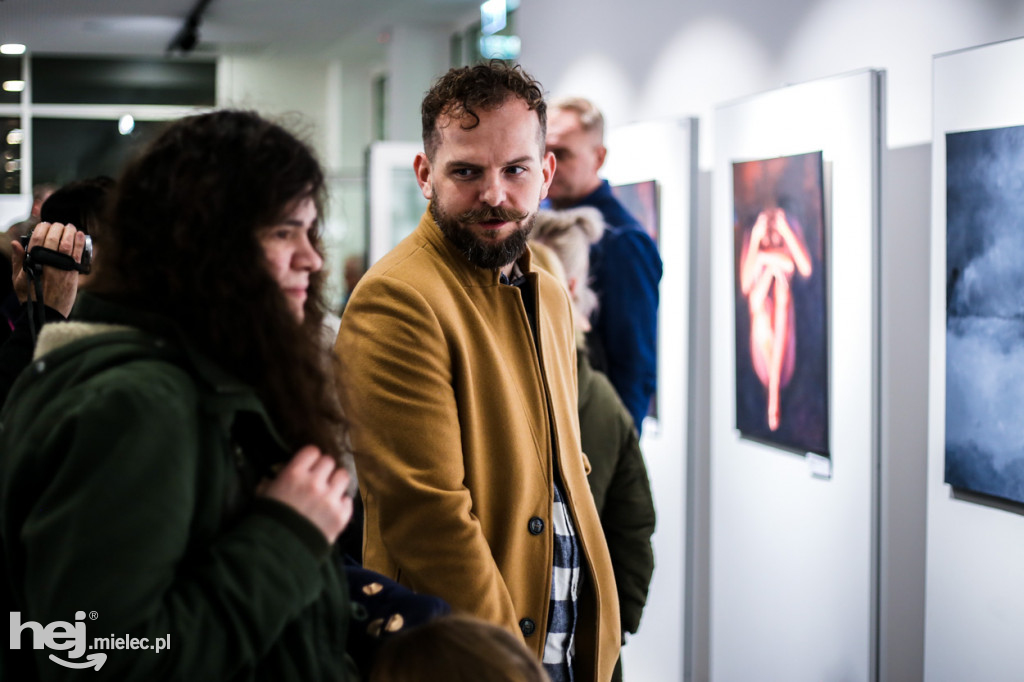 Wystawa Aleksandry Sokół „Interakcje” w Galerii MBP