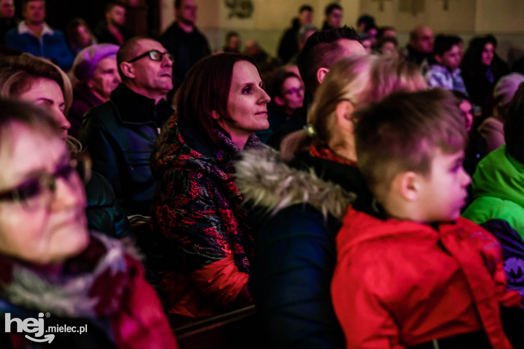 Głośne i barwne kolędowanie w Przecławiu