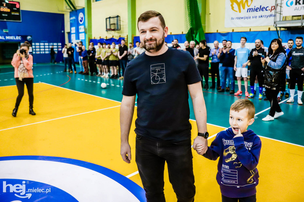 Halowy Turniej Piłki Nożnej o Puchar Starosty