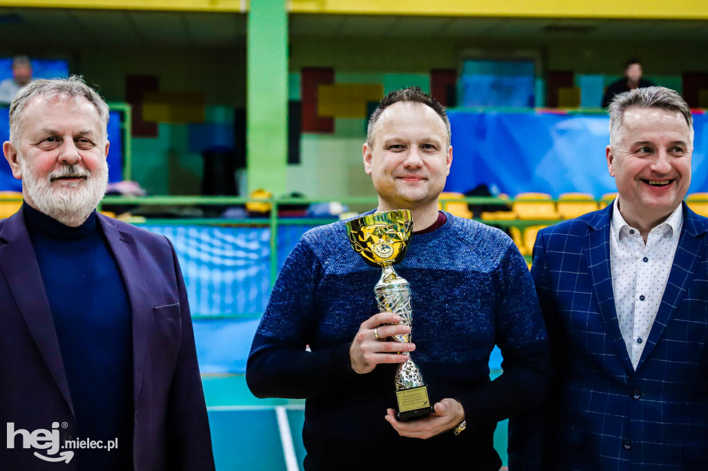 Halowy Turniej Piłki Nożnej o Puchar Starosty