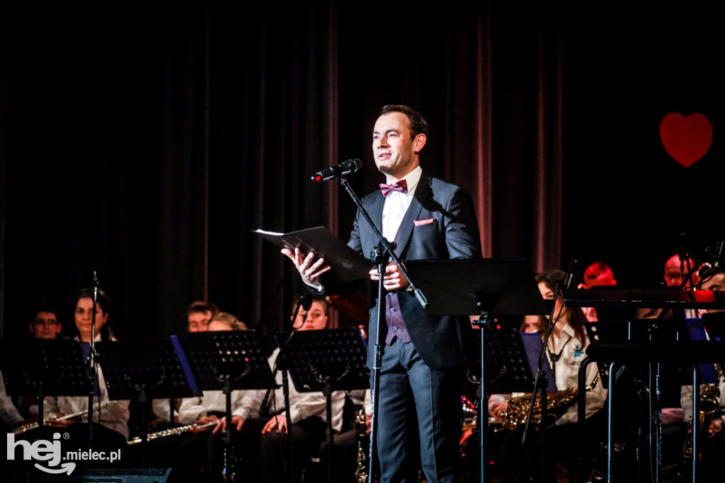 Koncert Walentynkowy Mieleckiej Orkiestry Dętej