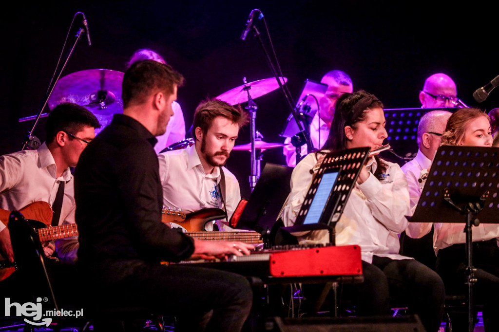 Koncert Walentynkowy Mieleckiej Orkiestry Dętej
