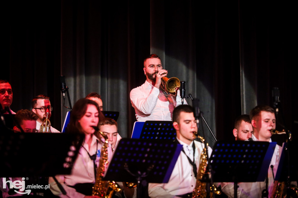 Koncert Walentynkowy Mieleckiej Orkiestry Dętej