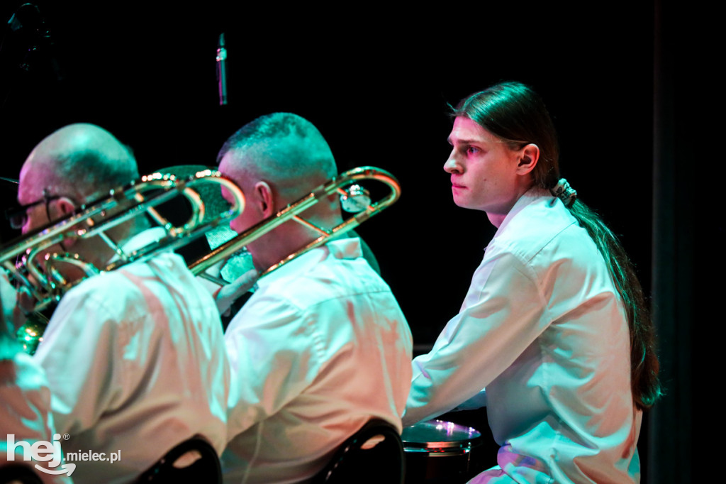 Koncert Walentynkowy Mieleckiej Orkiestry Dętej