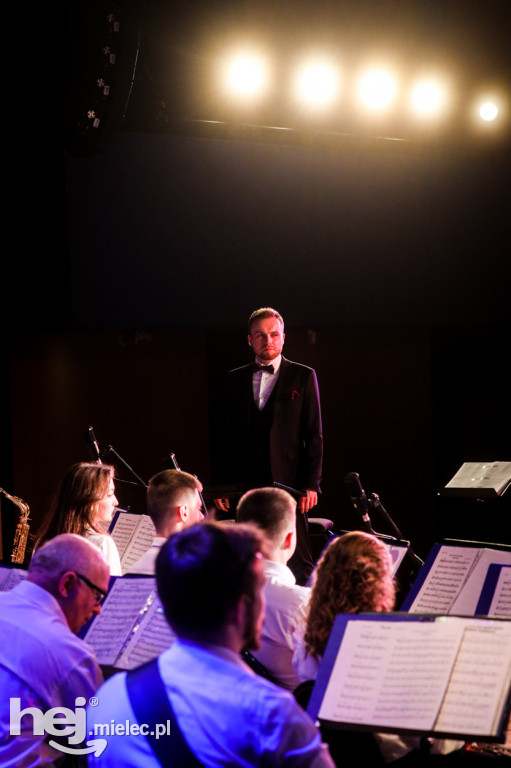 Koncert Walentynkowy Mieleckiej Orkiestry Dętej