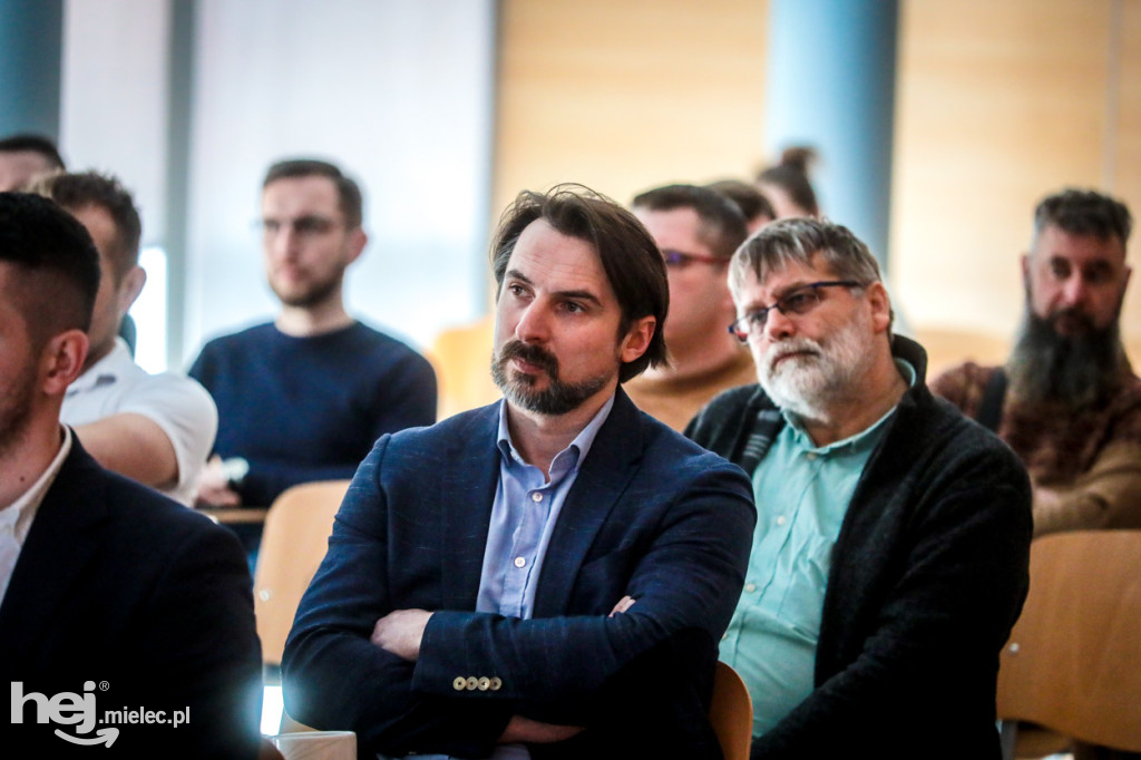 Spotkanie o szansach na wsparcie firm