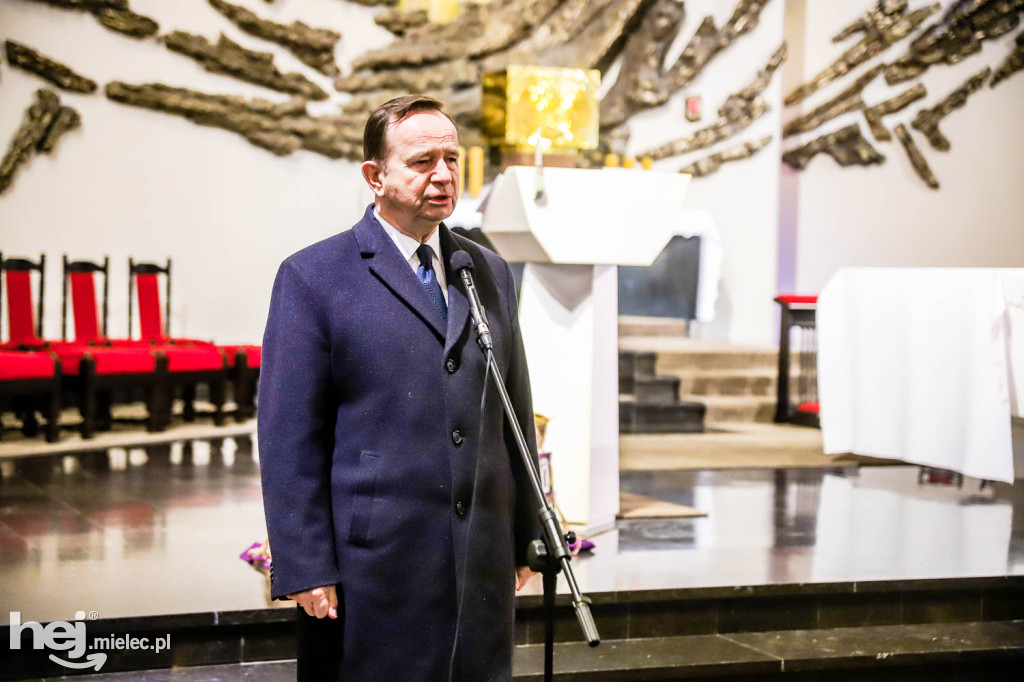 Mielec pożegnał pierwszego prezydenta - śp. Władysława Bieńka