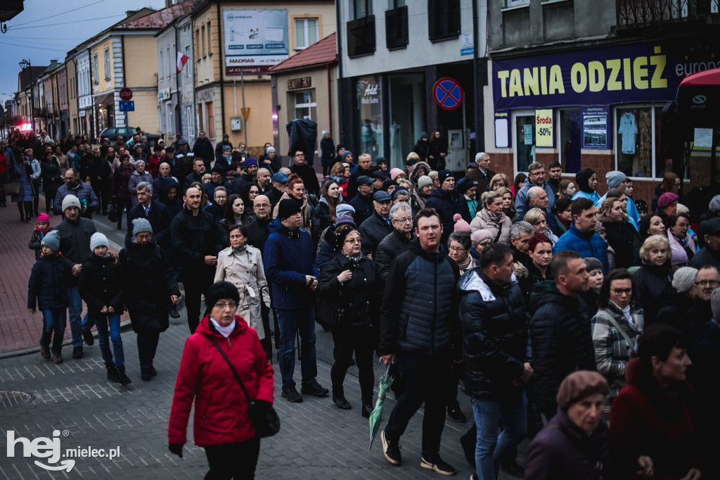 Droga krzyżowa Stare Miasto - Borek