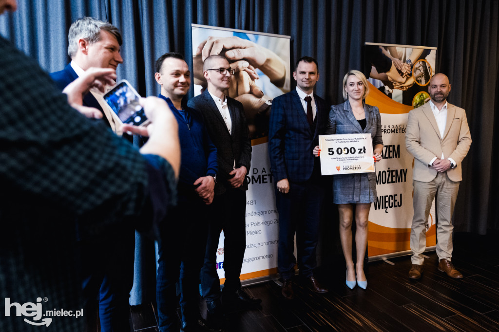 Nowa mielecka Fundacja Prometeo przekazała premierowe dotacje