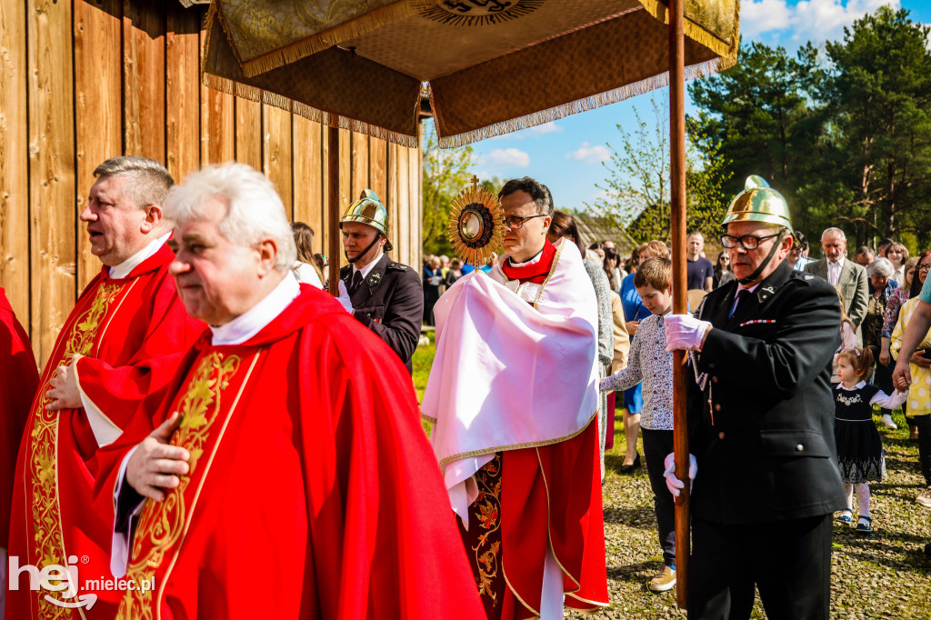 Kościół z Rzochowa turystycznym hitem