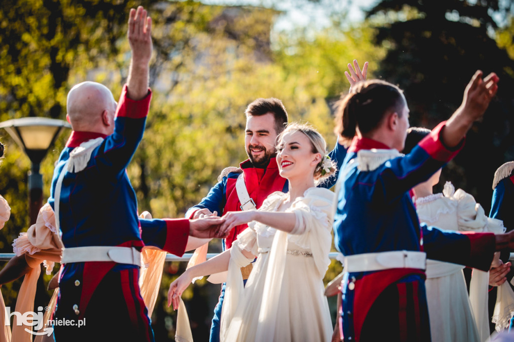 Majówka z folklorem. Rzeszowiacy na Górce