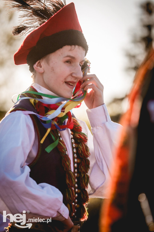 Majówka z folklorem. Rzeszowiacy na Górce